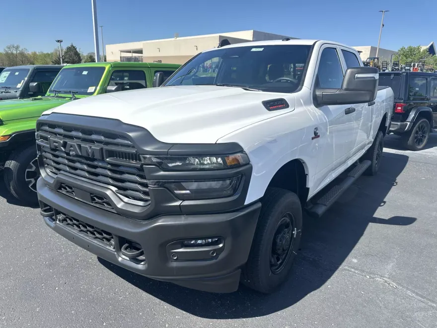 2025 Ram 2500 Tradesman photo 1