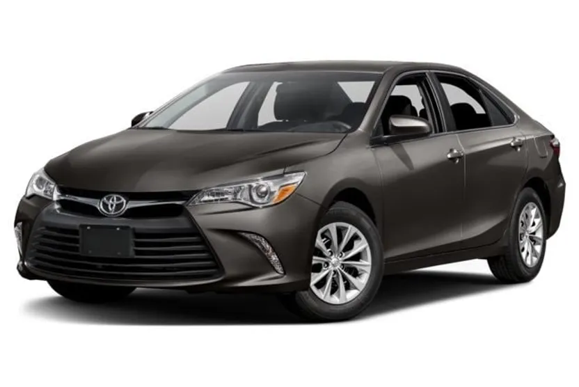 2017 Toyota Camry XLE photo 1