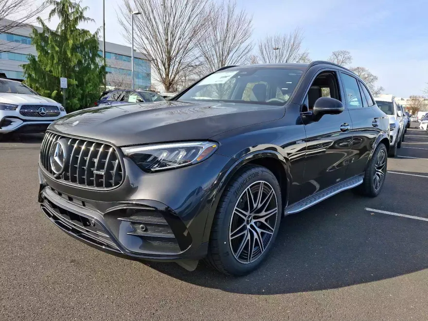 2025 Mercedes Benz GLC AMG 43 4MATIC photo 1