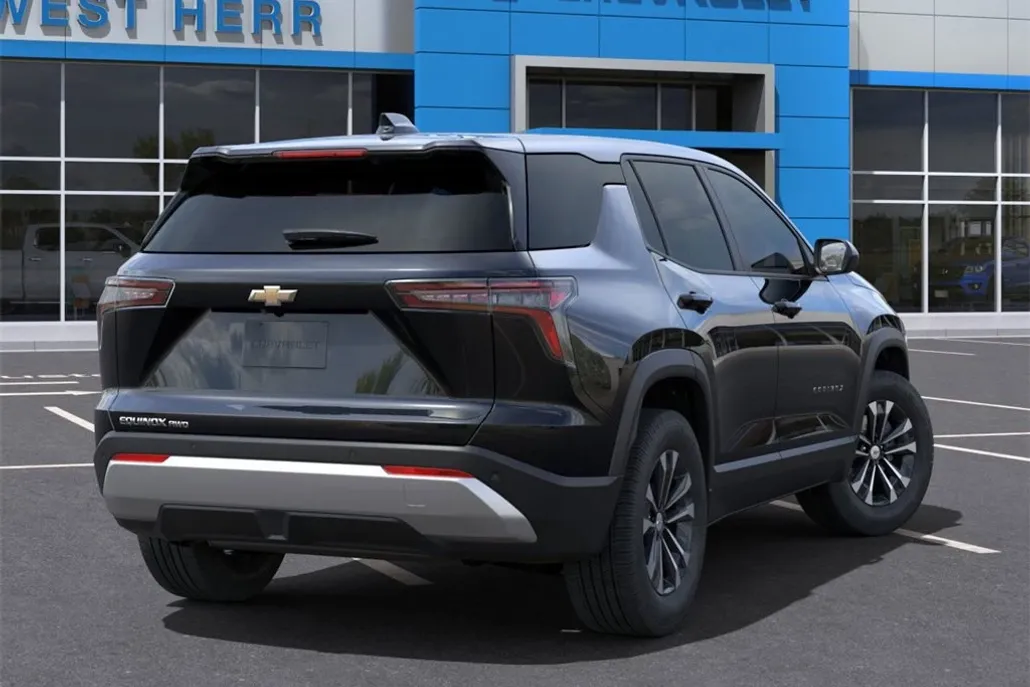 2026 Chevrolet Equinox LT photo 1