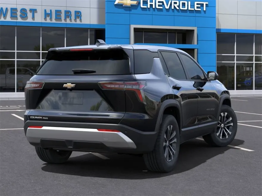 2026 Chevrolet Equinox LT photo 1