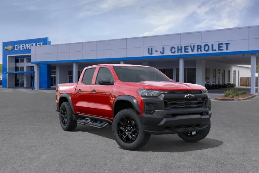 2026 Chevrolet Colorado Trail Boss photo 1