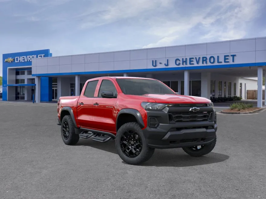 2026 Chevrolet Colorado Trail Boss photo 1