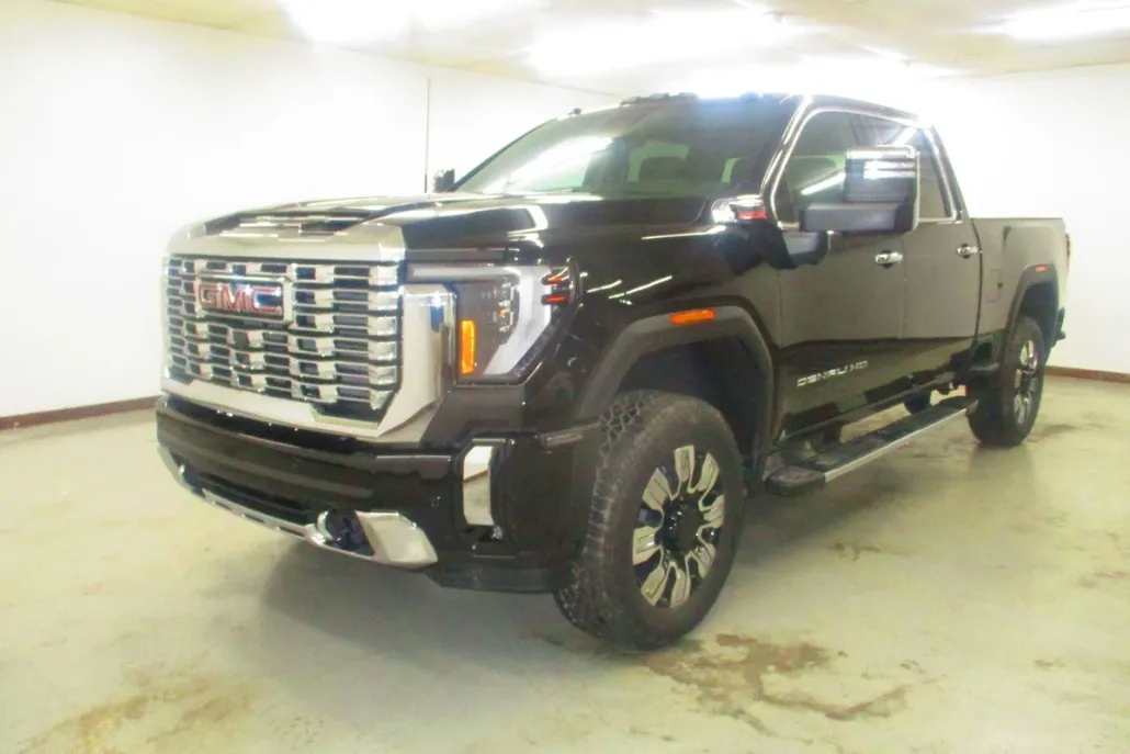 2024 Gmc Sierra 2500 HD Denali photo 1