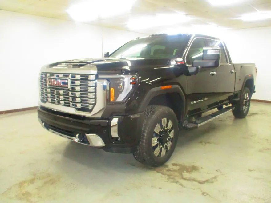 2024 Gmc Sierra 2500 HD Denali photo 1