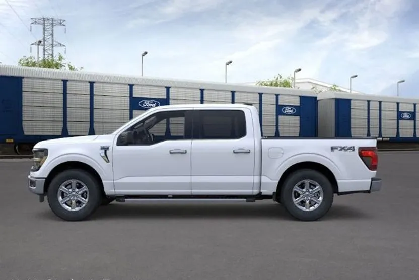 2025 Ford F-150 XLT photo 1