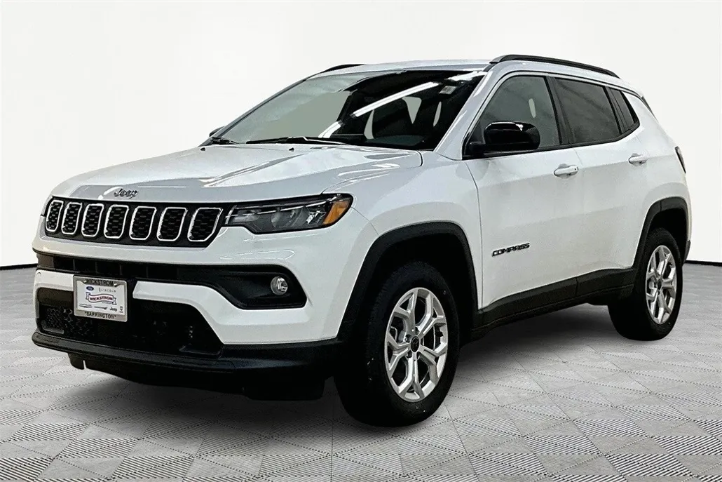 2025 Jeep Compass Latitude photo 1