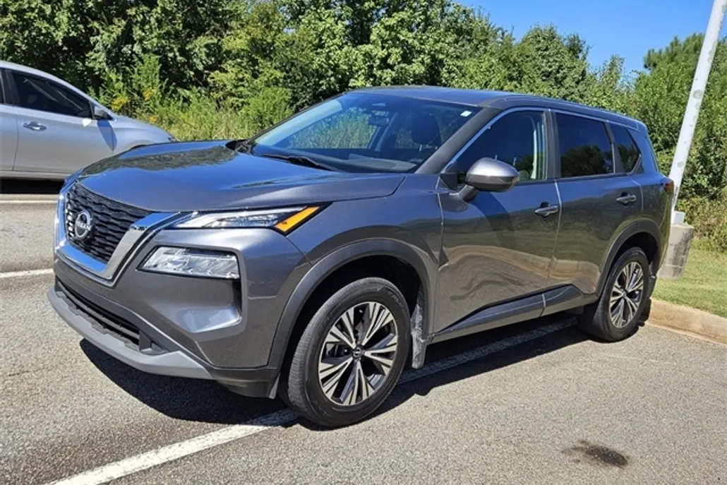 2023 Nissan Rogue SV photo 1