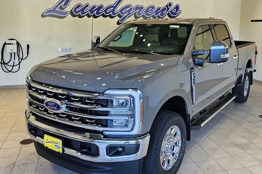 2026 Ford F-350 photo 1
