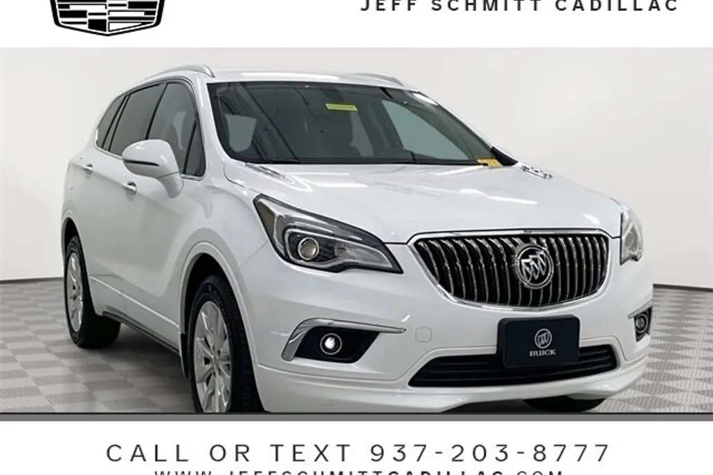 2017 Buick Envision Essence photo 1