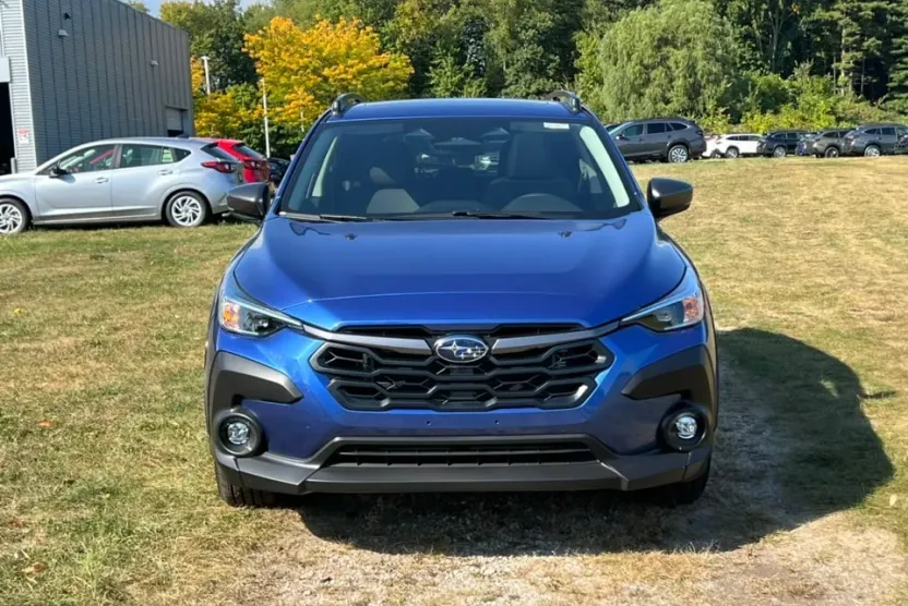 2025 Subaru Crosstrek Premium photo 1