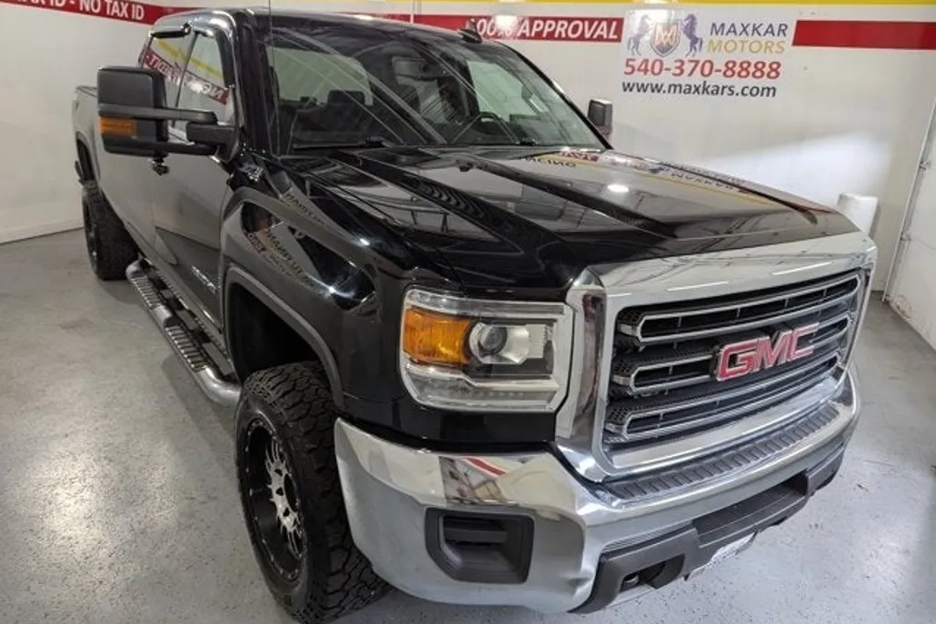2017 Gmc Sierra SLE photo 1