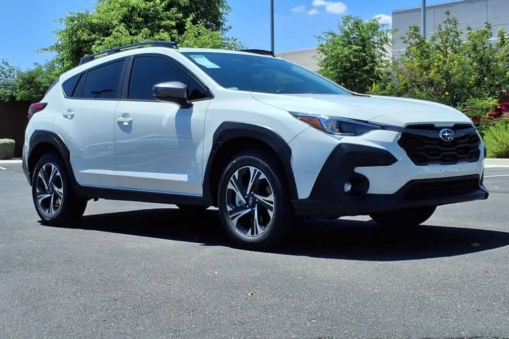 2025 Subaru Crosstrek Premium photo 1
