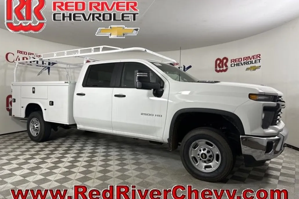 2025 Chevrolet Silverado 2500HD photo 1
