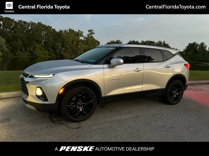 2022 Chevrolet Blazer 2LT photo 1