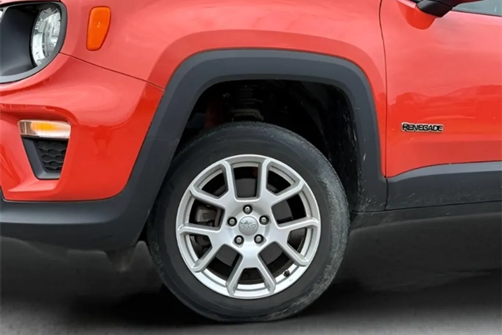 2021 Jeep Renegade Latitude photo 1
