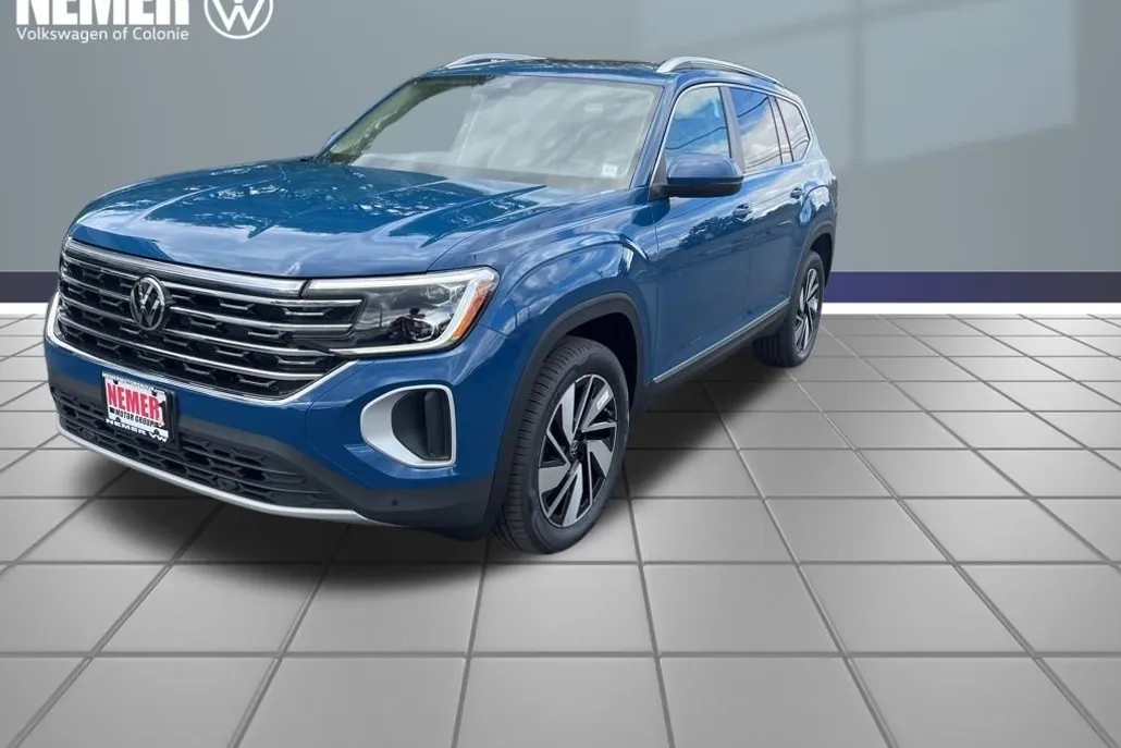 2026 Volkswagen Atlas SEL photo 1