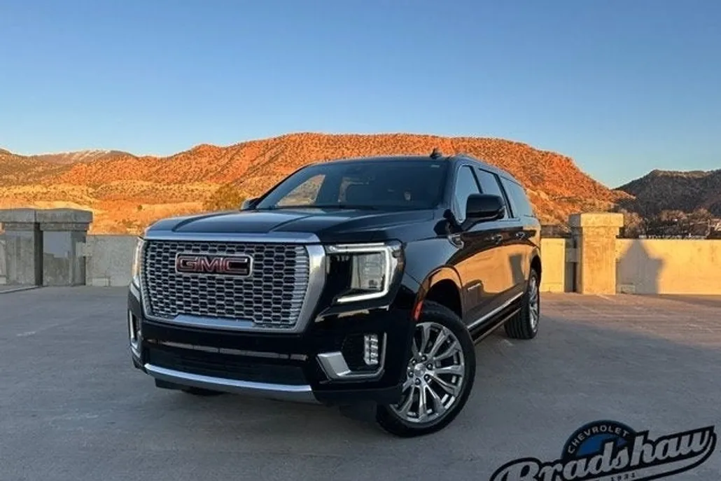 2023 Gmc Yukon XL Denali photo 1