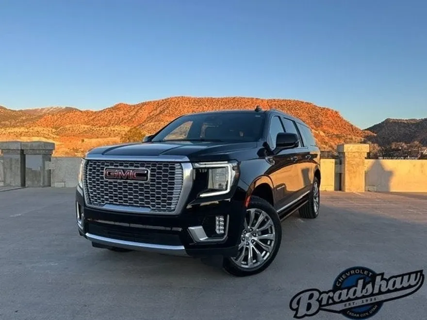 2023 Gmc Yukon XL Denali photo 1