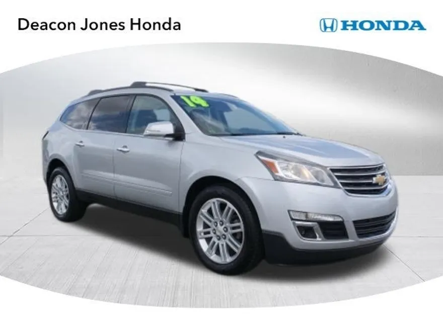 2014 Chevrolet Traverse 1LT photo 1