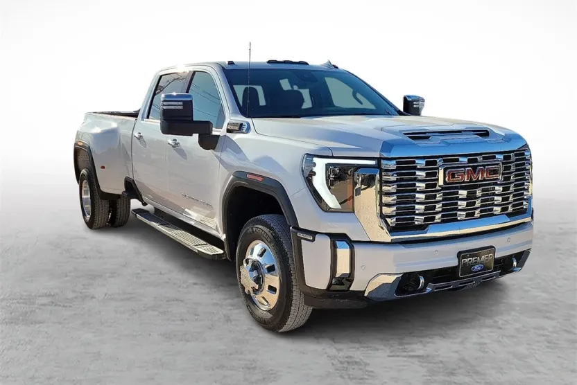 2024 Gmc Sierra 3500 HD Denali photo 1