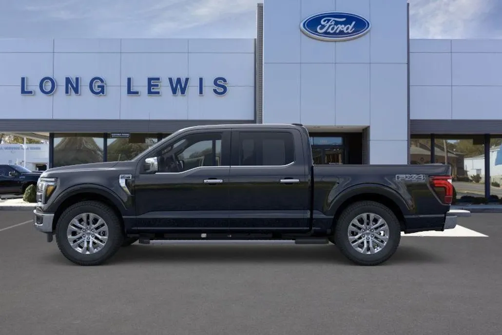 2025 Ford F-150 Lariat photo 1