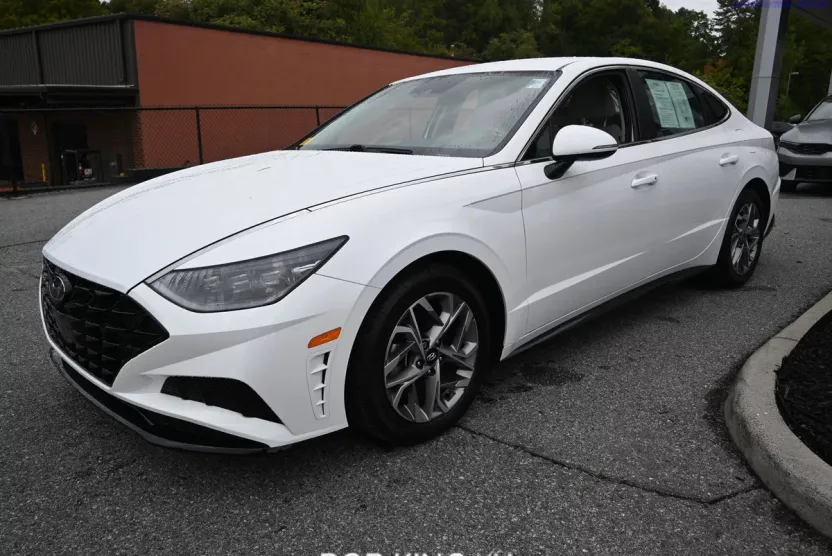 2023 Hyundai Sonata SEL photo 1