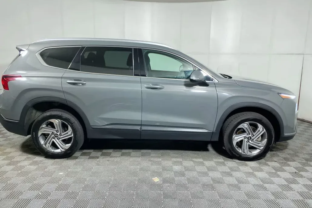 2023 Hyundai Santa Fe SEL photo 1