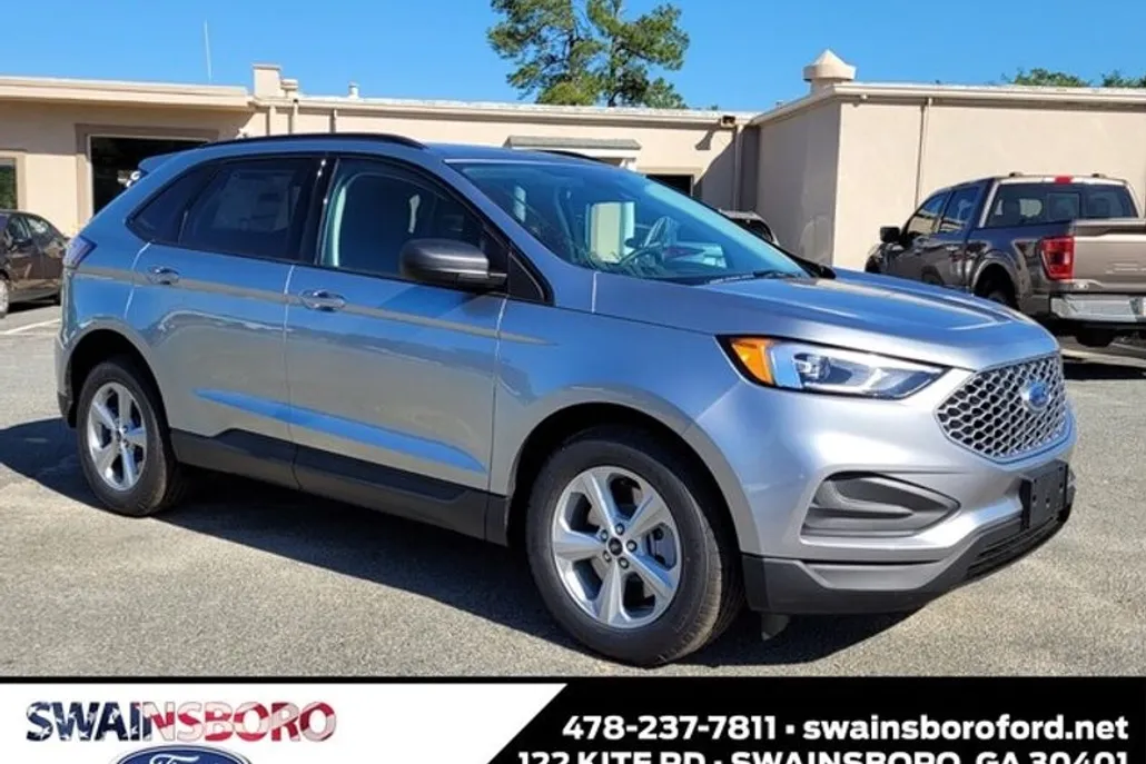 2024 Ford Edge SE photo 1