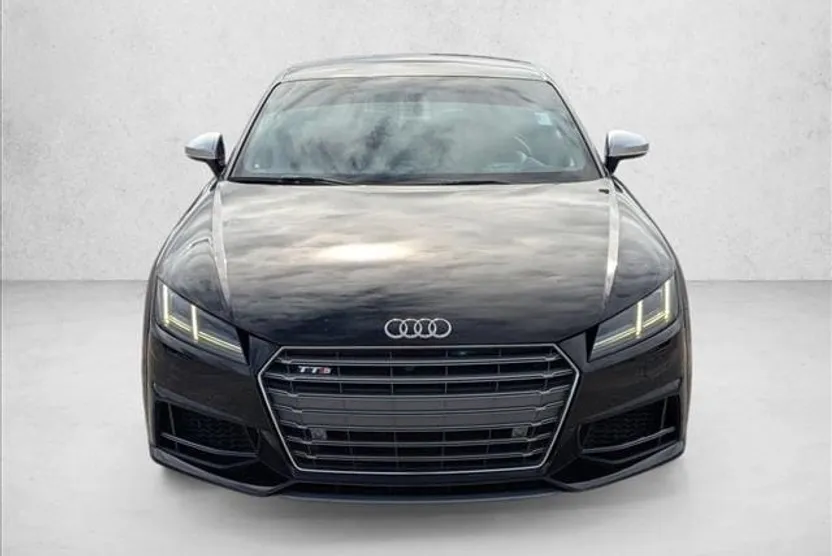 2016 Audi TTS Quattro photo 1