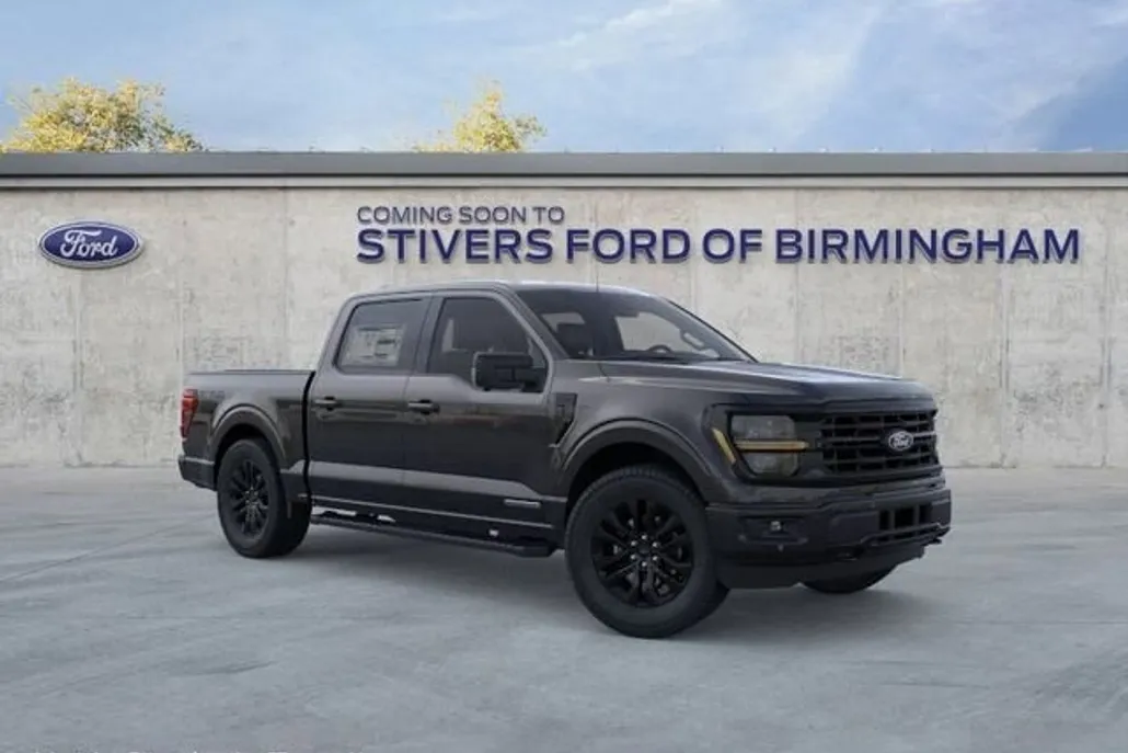 2025 Ford F-150 XLT photo 1