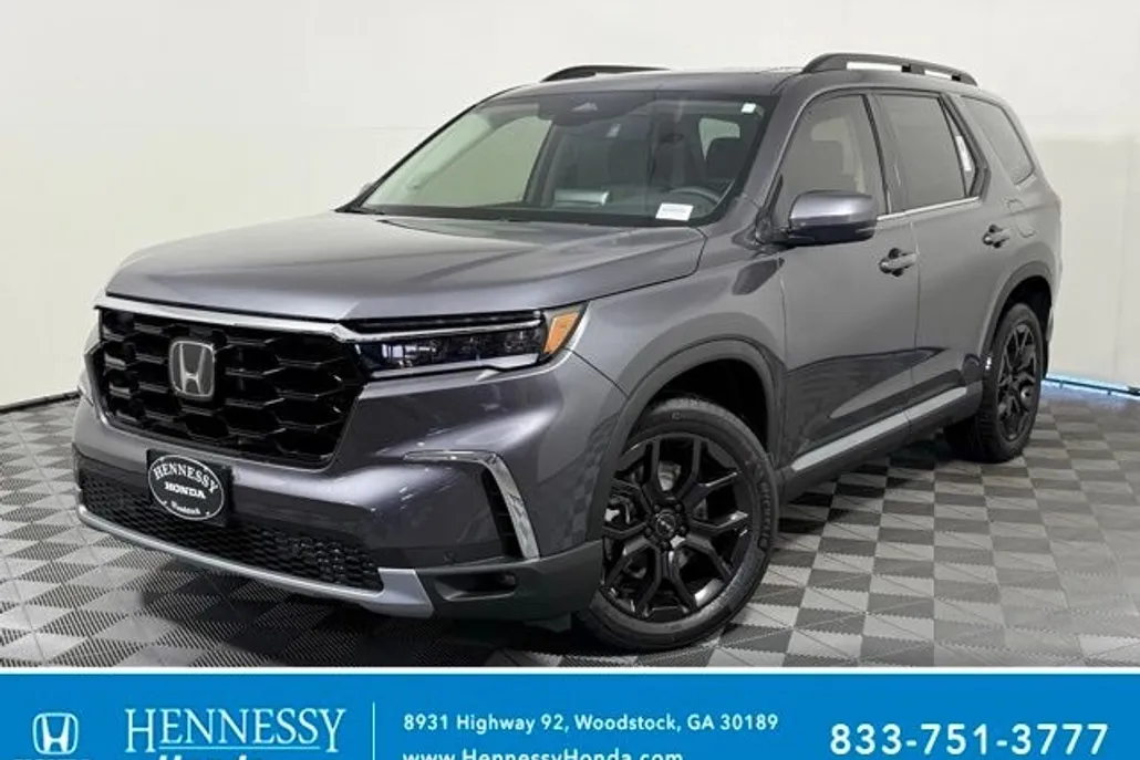 2025 Honda Pilot Touring photo 1