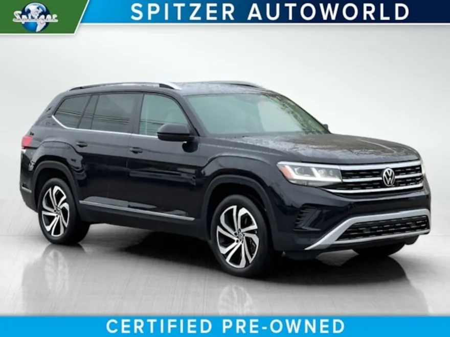 2023 Volkswagen Atlas SEL photo 1