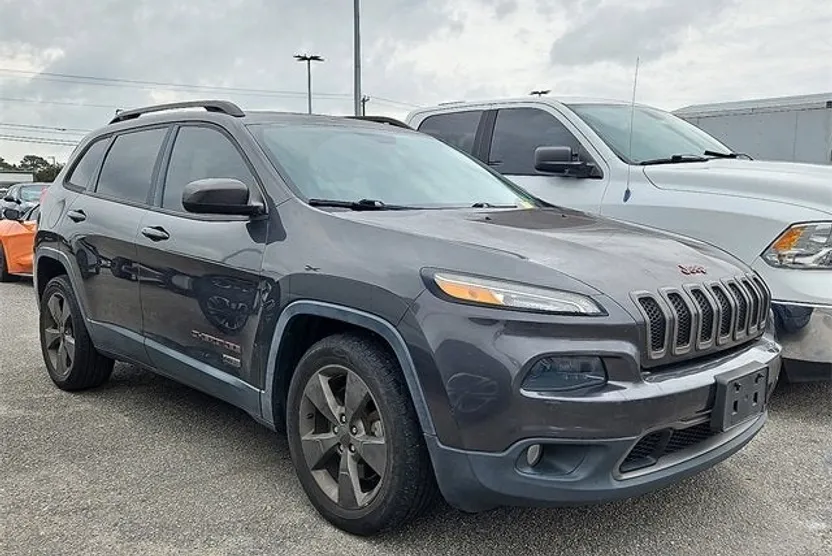 2016 Jeep Cherokee 80th Anniversary Edition photo 1