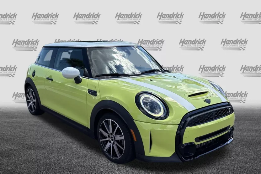 2023 Mini Cooper 2 Door Hardtop S photo 1