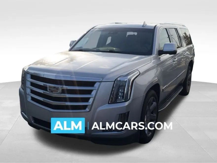 2018 Cadillac Escalade ESV Luxury photo 1