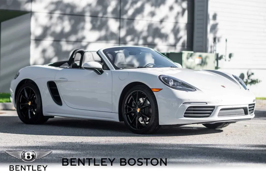 2023 Porsche Boxster photo 1