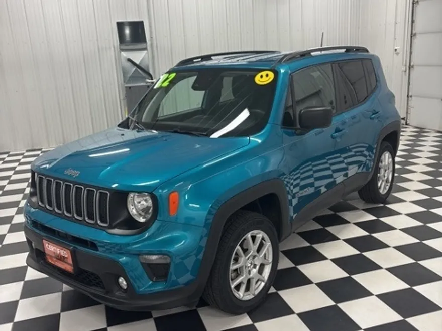 2022 Jeep Renegade Latitude photo 1