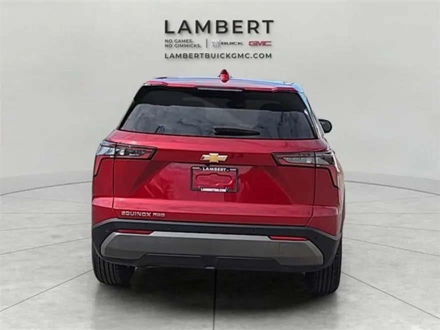 2025 Chevrolet Equinox LT photo 1