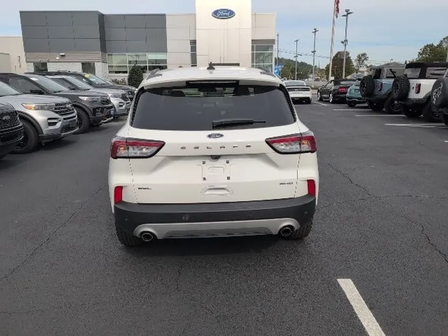 2022 Ford Escape SEL photo 1