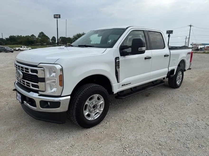 2025 Ford F-250 photo 1