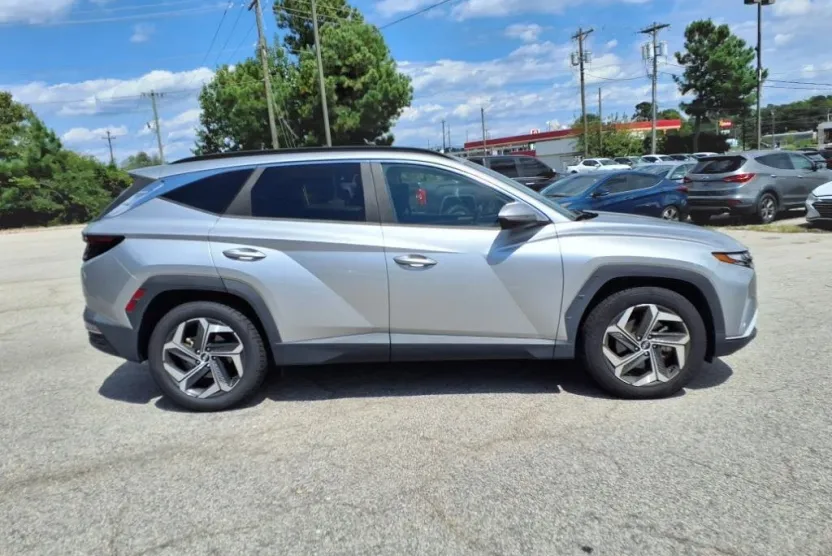 2022 Hyundai Tucson SEL Convenience photo 1