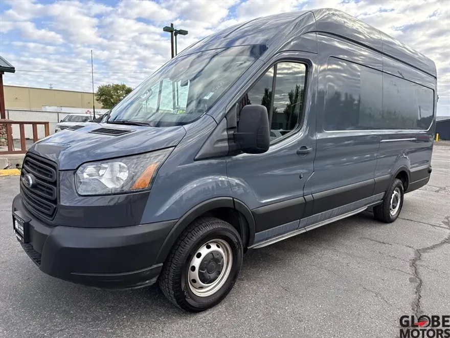2019 Ford Transit Cargo Van photo 1