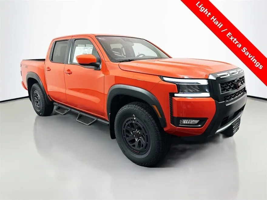 2025 Nissan Frontier PRO-4X photo 1