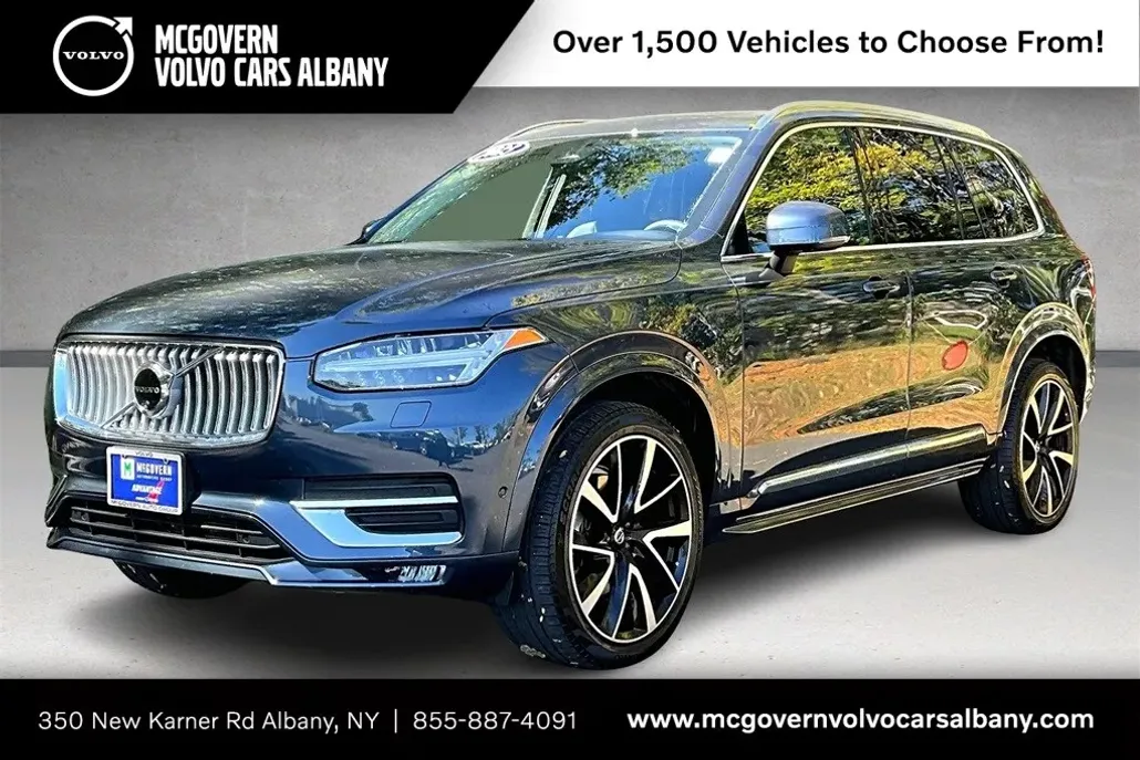 2023 Volvo XC90 Plus photo 1