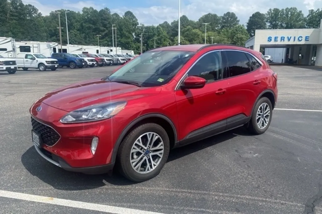 2022 Ford Escape SEL photo 1