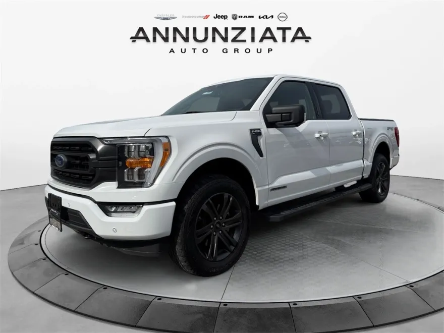 2021 Ford F-150 XLT photo 1