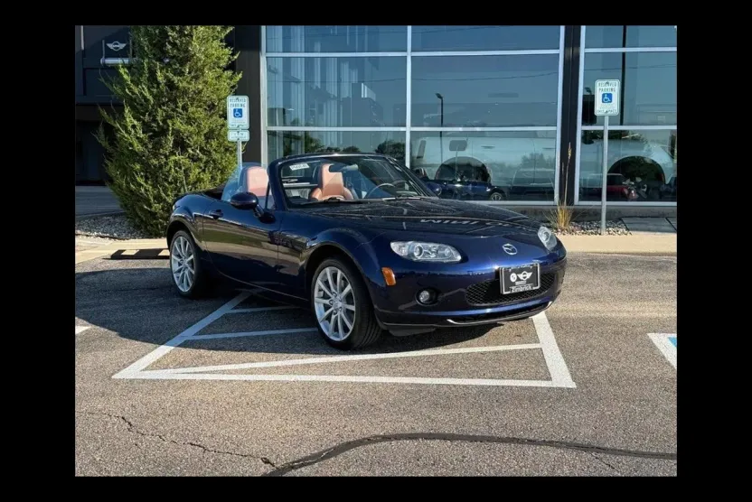 2008 Mazda MX-5 Miata Miata Grand Touring photo 1