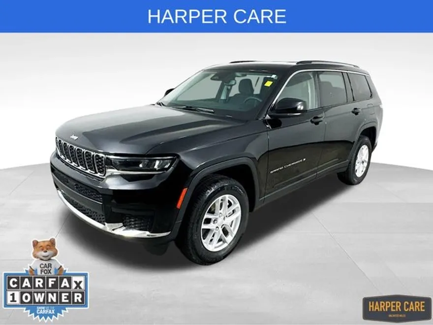 2023 Jeep Grand Cherokee Laredo photo 1