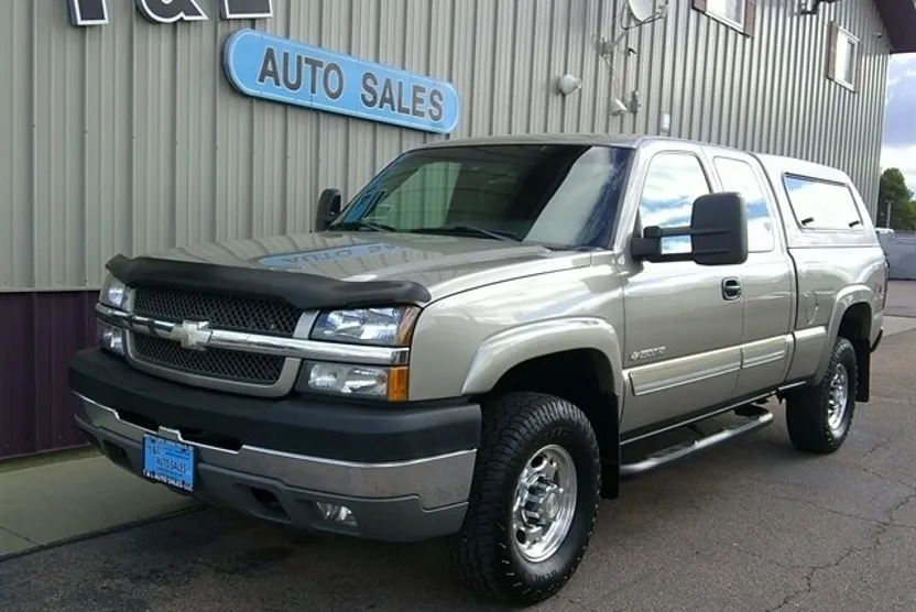 2003 Chevrolet Silverado 2500HD LS photo 1